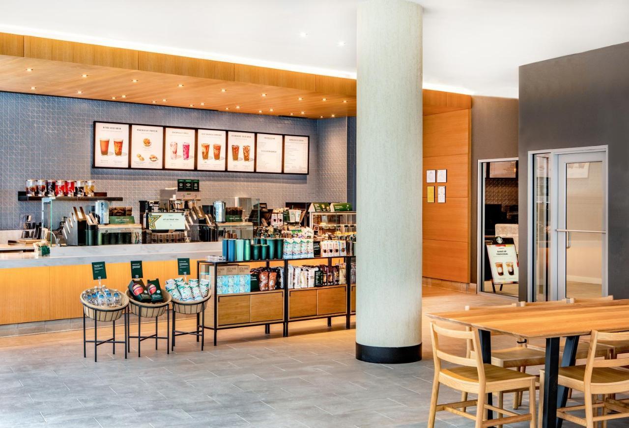 Springhill Suites By Marriott Boston Logan Airport Revere Beach Экстерьер фото