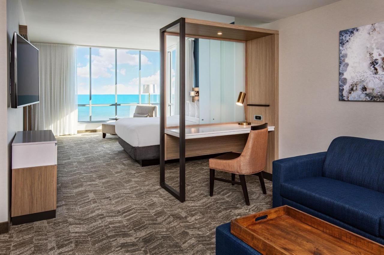 Springhill Suites By Marriott Boston Logan Airport Revere Beach Экстерьер фото