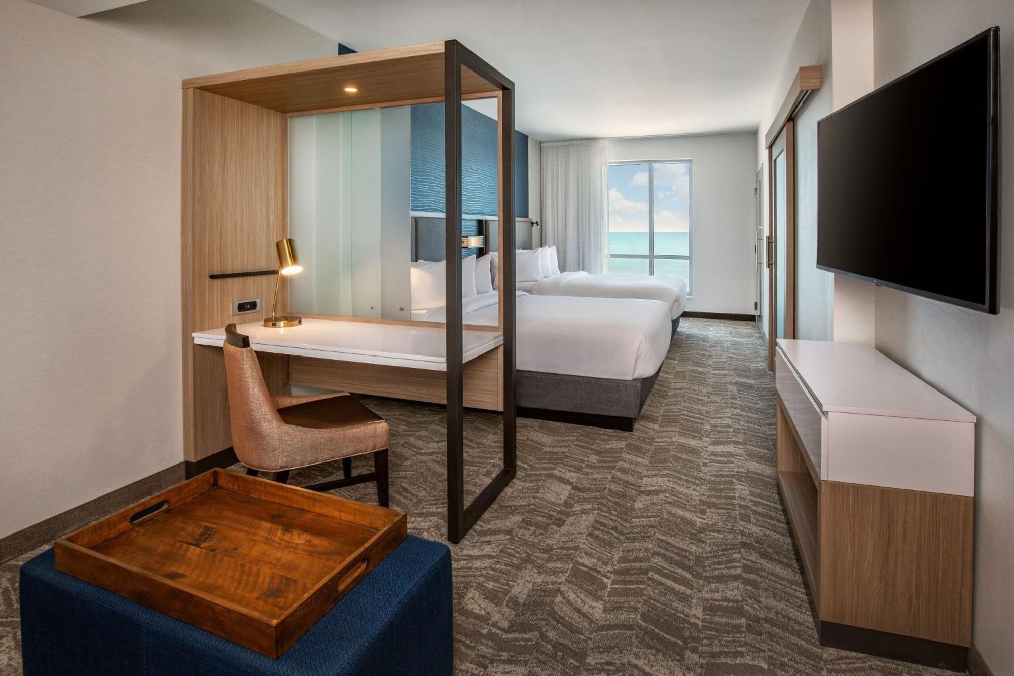 Springhill Suites By Marriott Boston Logan Airport Revere Beach Экстерьер фото